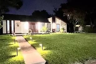 3928 Tacoma St, Irving, TX 75062 - Photo 30
