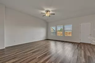 10012 Callan Ln, Fort Worth, TX 76131 - Photo 8