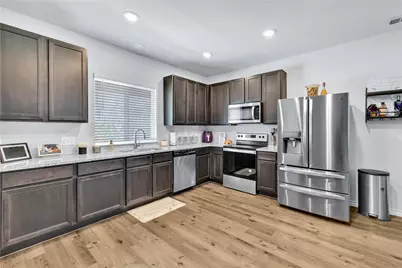 5528 Topwater Trail, Fort Worth, TX 76119 - Photo 6