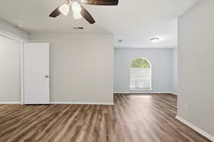 1500 Sandy Creek Dr, Denton, TX 76205 - Photo 20