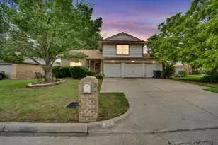 622 Lemon Dr, Arlington, TX 76018 - Photo 2