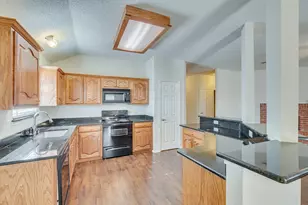 6529 Graceland Dr, Greenville, TX 75402 - Photo 6