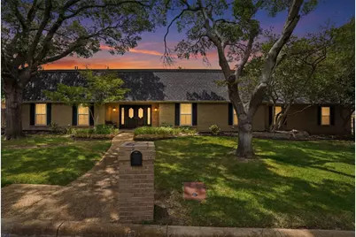 3812 Lands End Street, Fort Worth, TX 76109 - Photo 4