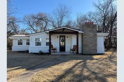 1315 Vine Street, Weatherford, TX 76086 - Photo 1