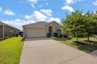 1050 Churchill Drive, Princeton, TX 75407 - Photo 4