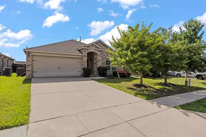 1050 Churchill Drive, Princeton, TX 75407 - Photo 6