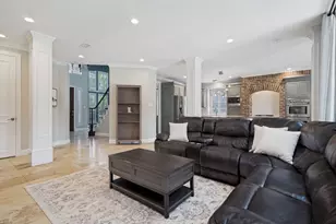 2600 Queen Elaine Dr, Lewisville, TX 75056 - Photo 4