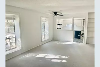 5212 Fleetwood Oaks Avenue #201 Bldg G, Dallas, TX 75235 - Photo 2