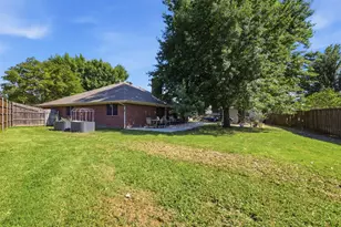 2505 Hillview Ct, Denton, TX 76209 - Photo 20