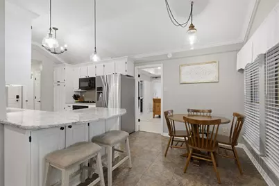 2505 Hillview Court, Denton, TX 76209 - Photo 6