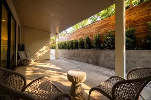 6984 Santa Barbara Dr, Dallas, TX 75214 - Photo 20
