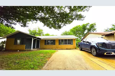 604 Sun Valley Drive, Denton, TX 76209 - Photo 2