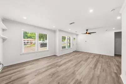 1630 Hansboro Avenue, Dallas, TX 75224 - Photo 10