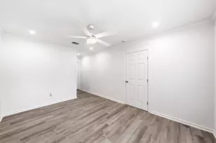 1630 Hansboro Ave, Dallas, TX 75224 - Photo 22