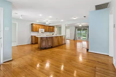 2225 Brooks Street, Garland, TX 75041 - Photo 10