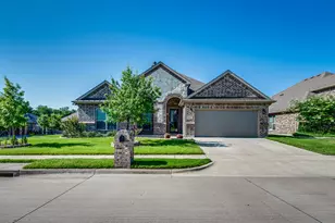 438 Brookdale Dr, Midlothian, TX 76065 - Photo 1