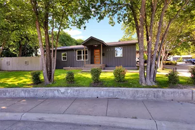 203 Broad Street, McKinney, TX 75069 - Photo 18