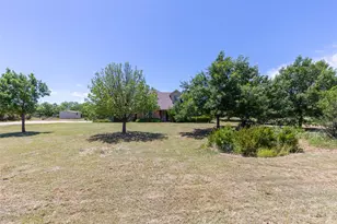 221 Cody Bug Rd, Abilene, TX 79602 - Photo 2
