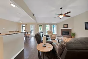 6005 Powder Wood Ln, Arlington, TX 76018 - Photo 14