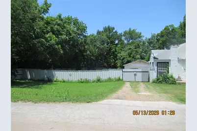201 E Dallas Street, Hutchins, TX 75141 - Photo 16