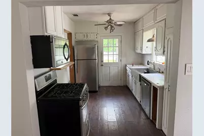 201 E Dallas Street, Hutchins, TX 75141 - Photo 10