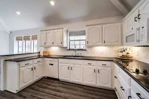 6650 Lovington Dr, Dallas, TX 75252 - Photo 6