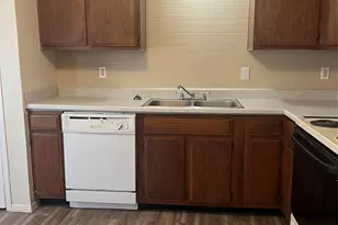 1400 Long Shadow Ln, Mesquite, TX 75149 - Photo 8