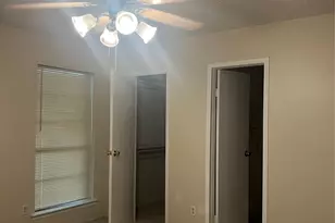 1400 Long Shadow Ln, Mesquite, TX 75149 - Photo 16