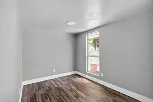 604 Graham St, Cleburne, TX 76033 - Photo 12