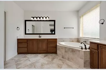 549 Truman Street, Waxahachie, TX 75165 - Photo 16