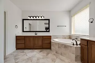 549 Truman St, Waxahachie, TX 75165 - Photo 16
