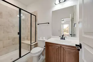 549 Truman St, Waxahachie, TX 75165 - Photo 24