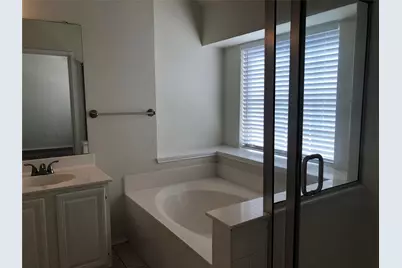 3841 Rolling Hills Drive, Plano, TX 75025 - Photo 6