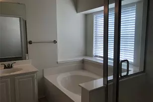 3841 Rolling Hills Dr, Plano, TX 75025 - Photo 6