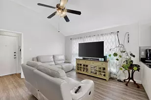 211 Ember Glen Dr, Arlington, TX 76018 - Photo 12