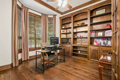 2256 Cardinal Boulevard, Carrollton, TX 75010 - Photo 8