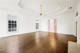10445 Strait Ln, Dallas, TX 75229 - Photo 24