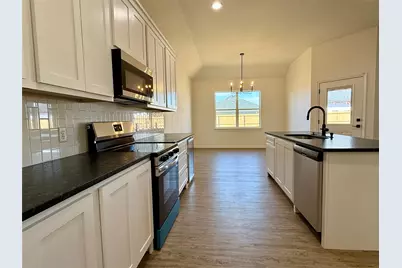 7624 Wildflower Trail, Abilene, TX 79602 - Photo 4