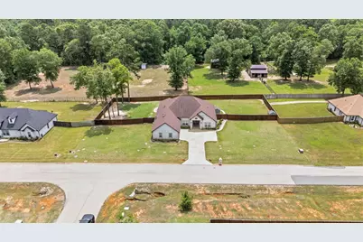 20926 Patriot Circle, Tyler, TX 75703 - Photo 2