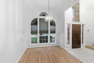 12917 Honey Locust Circle, Fort Worth, TX 76040 - Photo 6