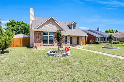 401 S Cannady Drive, Cedar Hill, TX 75104 - Photo 2