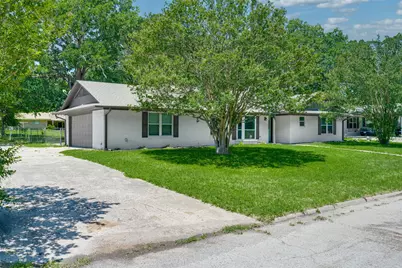 3011 Tanglewood Drive, Commerce, TX 75428 - Photo 2