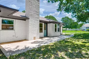 3011 Tanglewood Dr, Commerce, TX 75428 - Photo 30