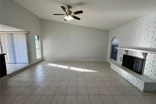 4702 Spanish Trail, Grand Prairie, TX 75052 - Photo 4