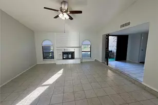 4702 Spanish Trail, Grand Prairie, TX 75052 - Photo 6