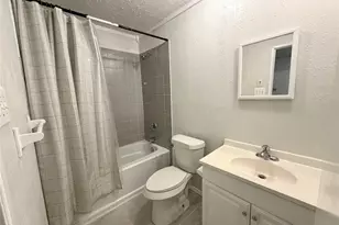 4702 Spanish Trail, Grand Prairie, TX 75052 - Photo 20