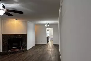 13853 Leinsper Green St, Dallas, TX 75240 - Photo 20