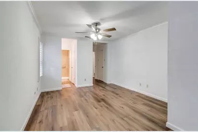 13853 Leinsper Green Street, Dallas, TX 75240 - Photo 10