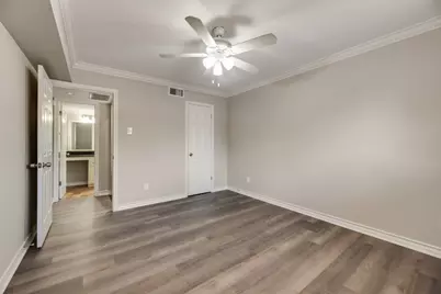 2802 Escada Drive #207, Farmers Branch, TX 75234 - Photo 12