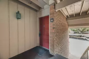 2802 Escada Dr, Farmers Branch, TX 75234 - Photo 18